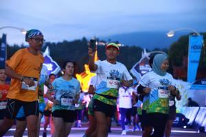 BIB: 029, 254, 135
                            <button type="button" onclick="openModal(22341613)" class="btn btn-primary btn-sm float-right btn-popup" data-toggle="modal" data-target=".modal-high-quality">
                        <i class="fas fa-shopping-cart"></i> Add to Cart
                    </button>
                                            <button type="button" onclick="isThisMe(22341613, true)" class="btn btn-success btn-sm float-right btn-popup btn-isme hidden" data-toggle="tooltip" data-placement="bottom" title="นี่คือรูปของคุณใช่ไหม คลิกที่นี่เพื่อเอาเข้าอัลบั้ม">
                        <i class="fas fa-plus"></i> Add to album
                    </button>
                    <button type="button" onclick="isThisMe(22341613, false)" class="btn btn-warning btn-sm float-right btn-popup btn-isnotme hidden">
                        <i class="fas fa-ban"></i> Remove from album
                    </button>